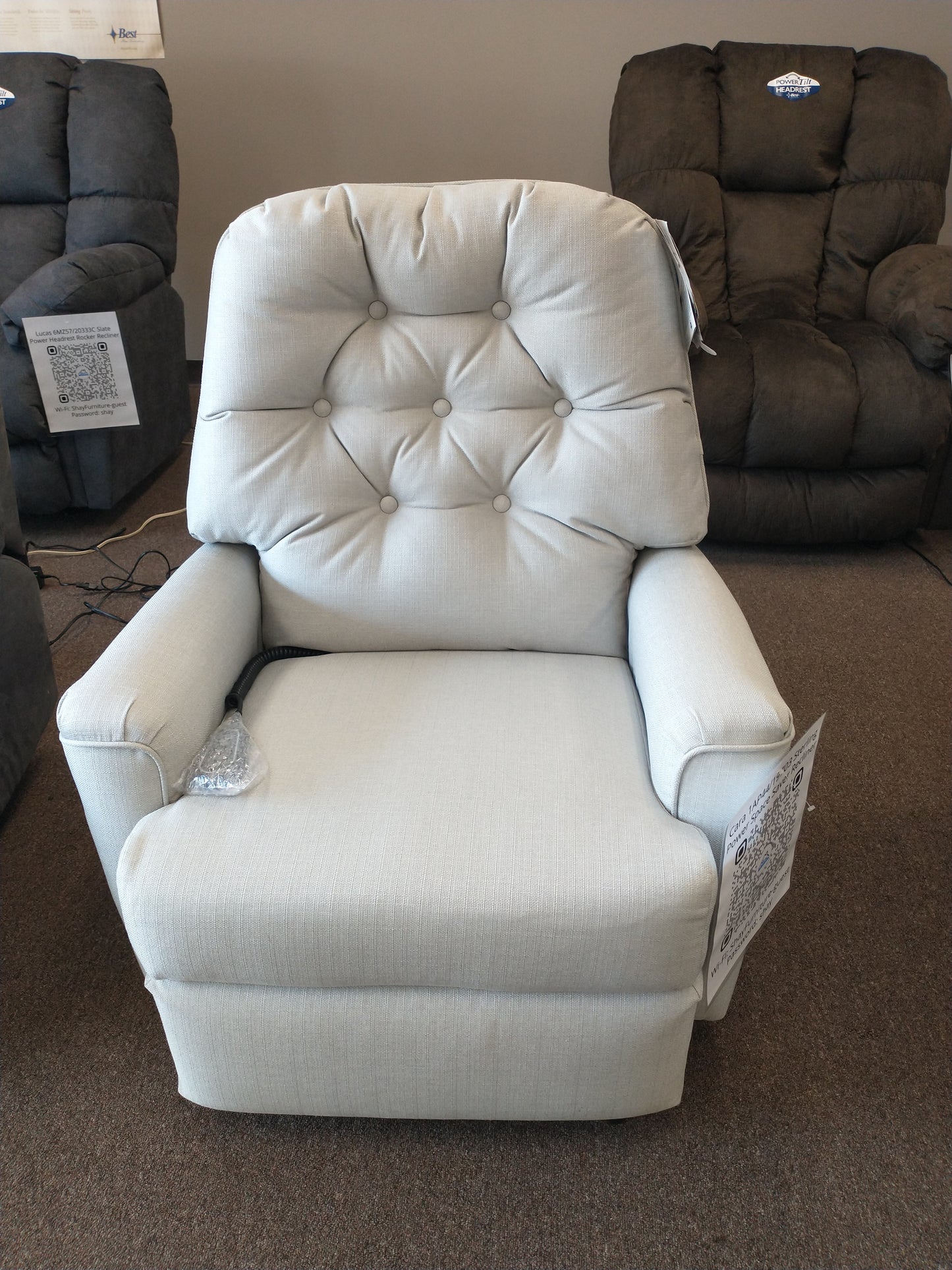 CARA 1AP44/19703 Sterling Power Space Saver Recliner