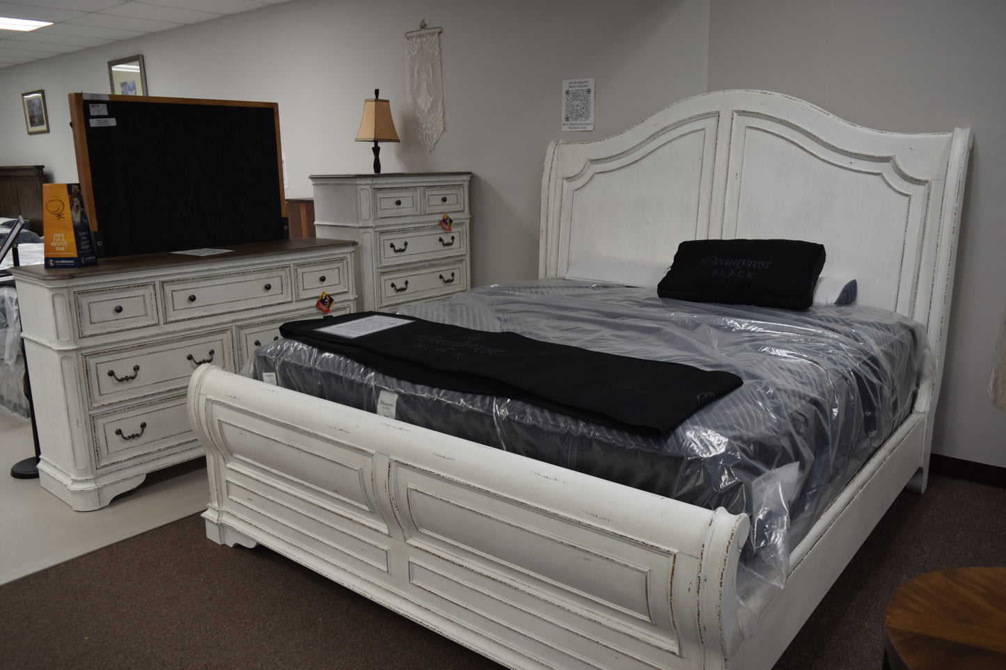 Magnolia Manor Bedroom