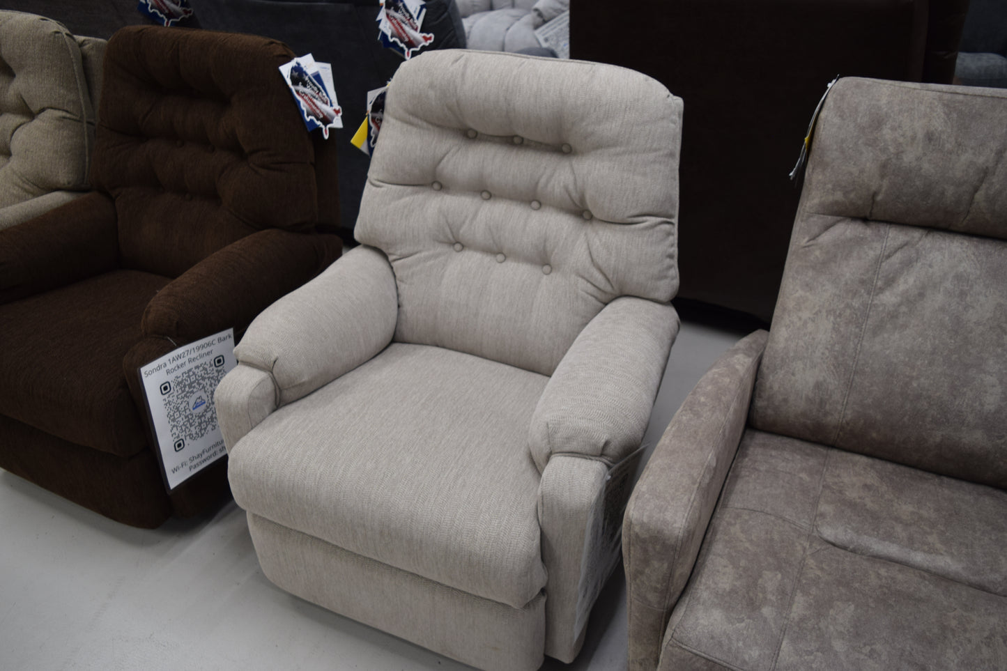 SONDRA 1AW24/19909 Tan Space Saver Recliner