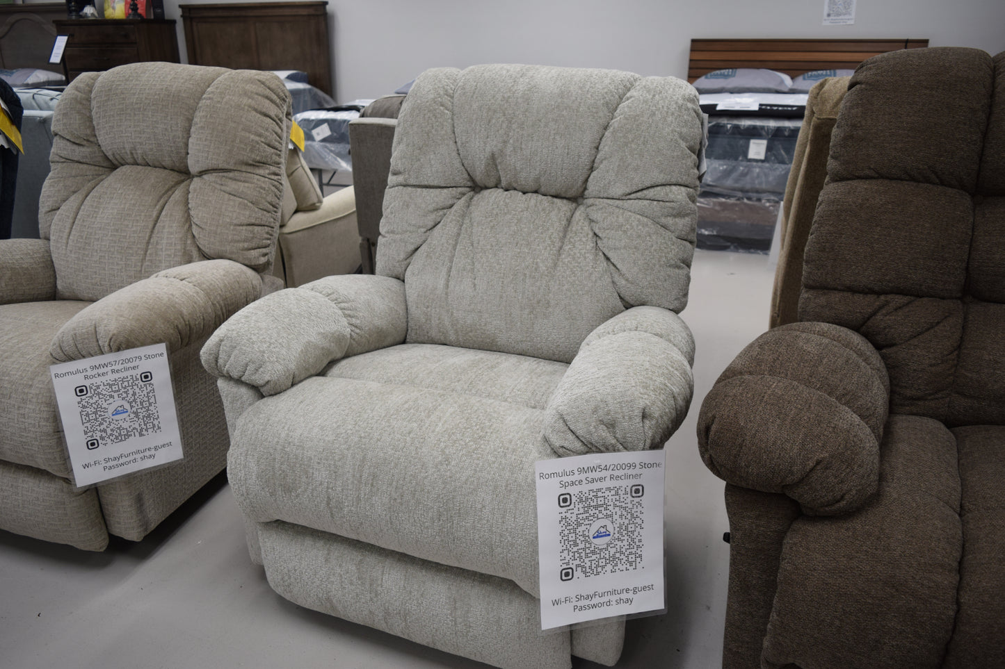 Romulus 9MW57/20099 Stone Rocker Recliner