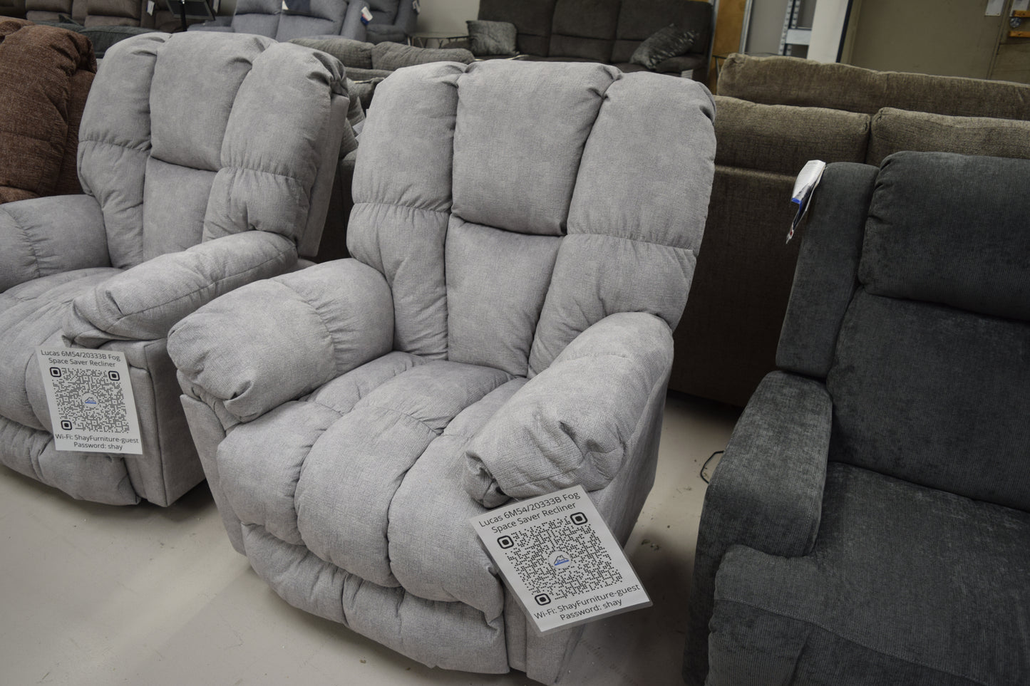 Lucas 6M54/20333B Fog Space Saver Recliner
