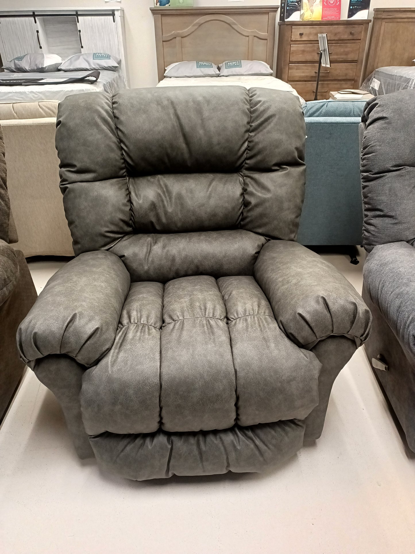 Seger 7M27/22383 Slate Rocker Recliner