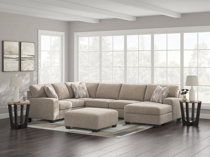 Newellen Sectional