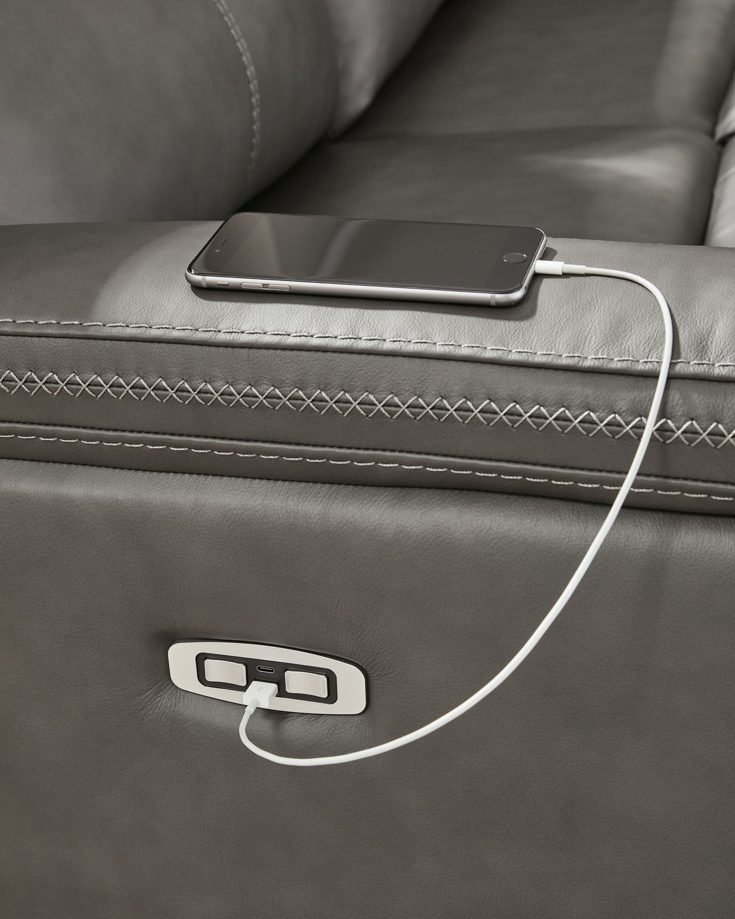 Bleckley - Reclining Sectional