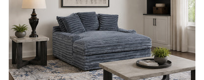 L4500 Jumbo Mega Chaise