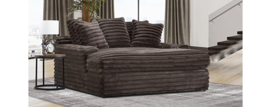 L4500 Jumbo Mega Chaise
