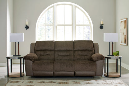 Dorman - Chocolate - Reclining Sofa