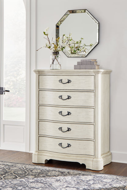 Arlendyne - Five Drawer Chest - Antique White