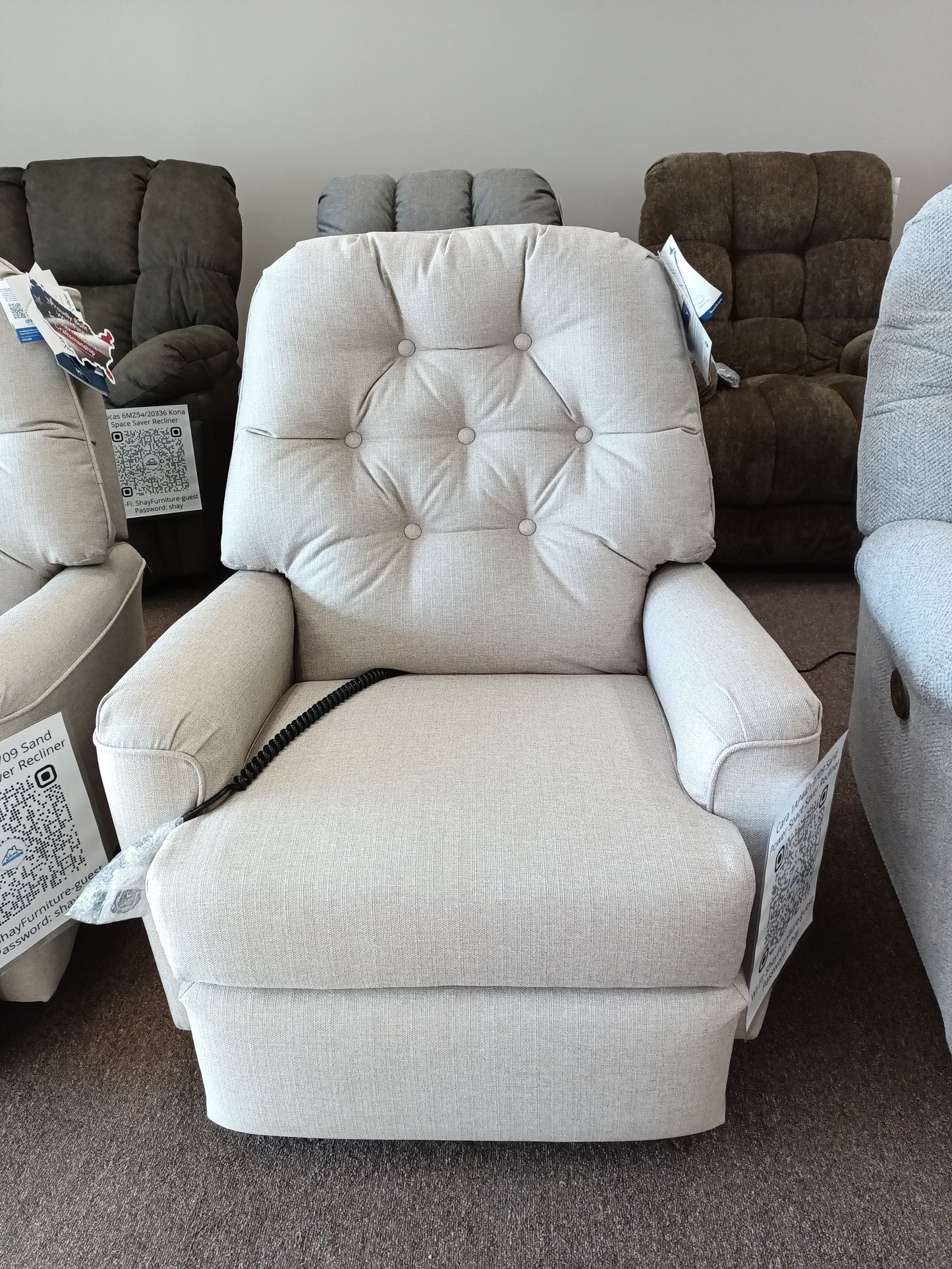 CARA 1AP44/19709 Sand Power Space Saver Recliner