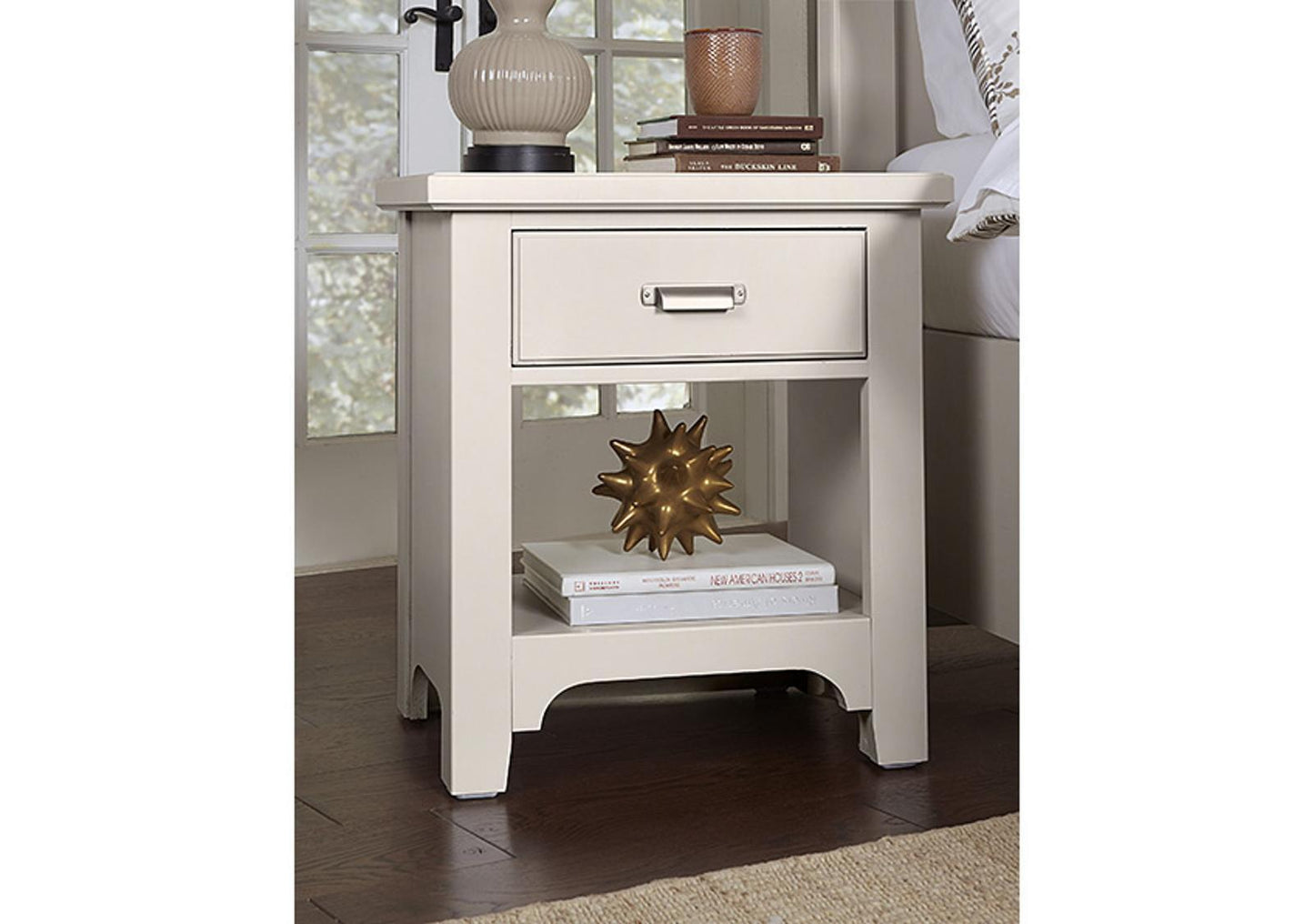 Vaughan-Bassett Bungalow 1 Drawer Nightstand in Lattice