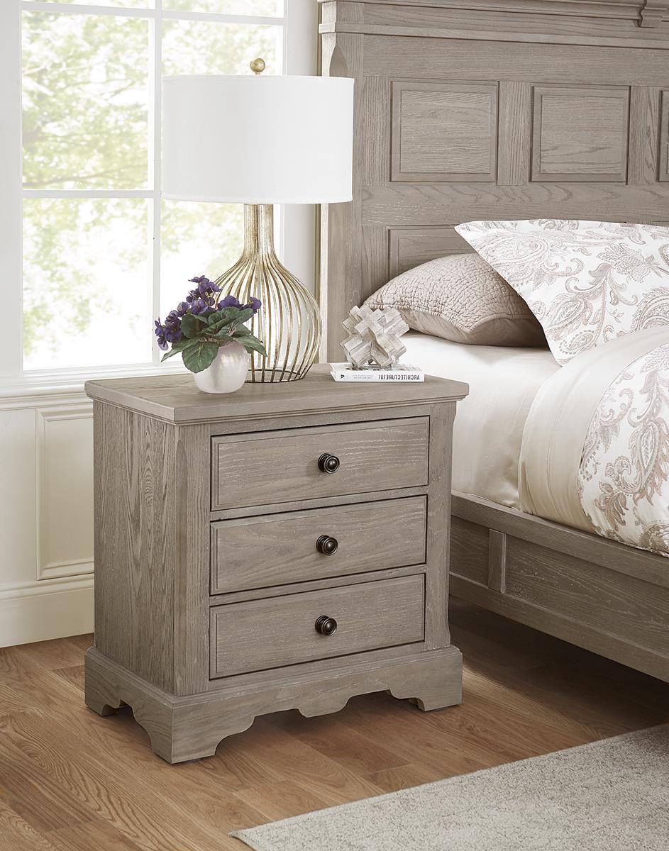 Vaughan-Bassett Heritage 3 Drawer Nightstand in Greystone