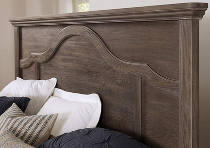 Vaughan-Bassett Bungalow King Mantel Panel Bed in Folkstone