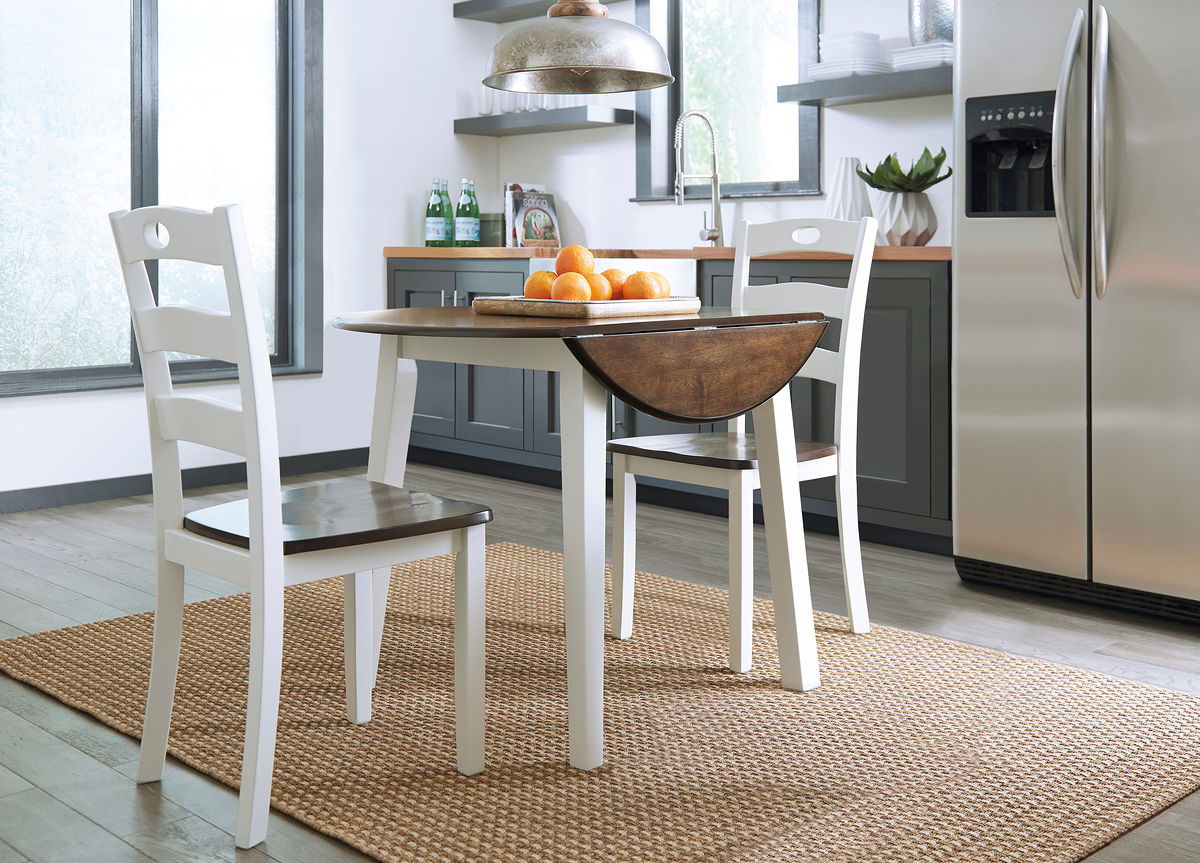 Woodanville - Round Dining Table Set